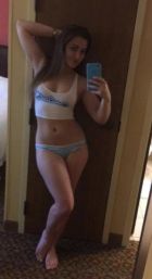 Даша — сексуальный массаж «Веточка сакуры»